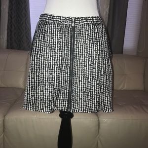 BCBGeneration skirt zip front